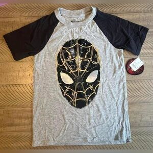 NWT Spider-Man T-Shirt Youth XL 16/18 Flip Sequins